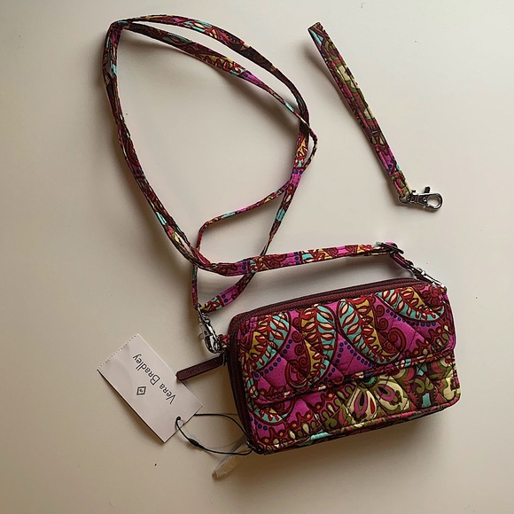Vera Bradley Handbags - Vera Bradley All In One Crossbody in Resort Medallion